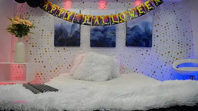 ArianaSantana online show from October 10, 12:48 pm