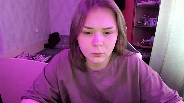Snapshot of Sophi_gi chatting on September 28, 2:39 am Sophi gi online show from September 28, 2:39 am