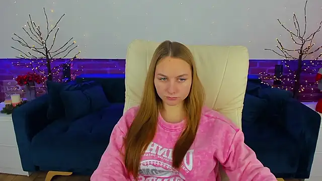 MilaAddams online show from January 15, 12:10 pm