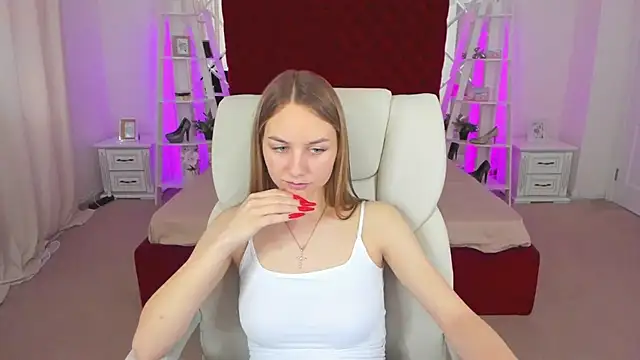 MilaAddams online show from June 3, 2:33 pm
