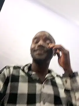 Snapshot of KwaneleK1 chatting on October 6, 8:34 am KwaneleK1 online show from October 6, 8:34 am