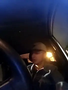 Snapshot of DebutingPathway chatting on November 12, 10:15 am DebutingPathway online show from November 12, 10:15 am