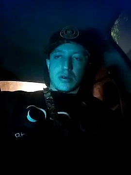 DebutingPathway online show from November 19, 10:04 am