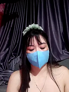 ChunkyLy online show from September 12, 2:06 pm