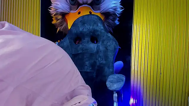 Dante Brown1  online show from November 25, 8:20 pm