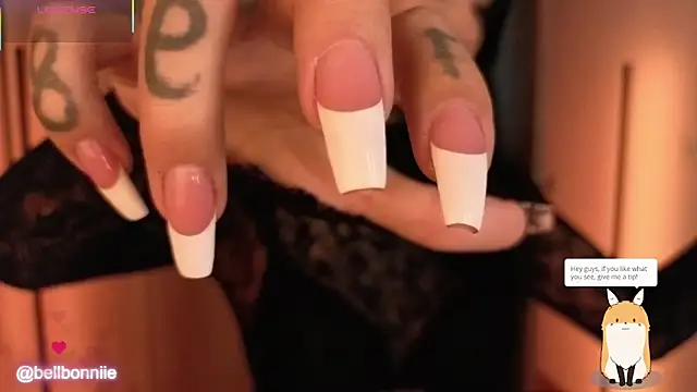 belllbonniie online show from October 18, 8:53 pm