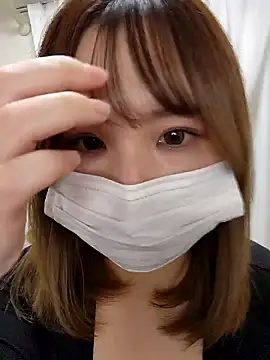 Snapshot of --MIYUKI chatting on December 1, 3:22 am --MIYUKI online show from December 1, 3:22 am