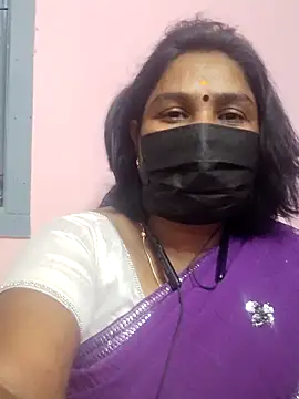 Snapshot of Tamil_Azhaghi25 chatting on June 7, 5:27 pm Tamil Azhaghi25 online show from June 7, 5:27 pm