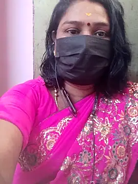 Snapshot of Tamil_Azhaghi25 chatting on June 28, 6:41 am Tamil Azhaghi25 online show from June 28, 6:41 am