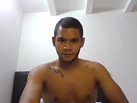 Snapshot of jayden_cooper1 chatting on September 19, 11:22 am jayden cooper1 online show from September 19, 11:22 am