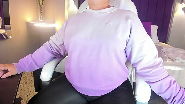 Miss Francheska online show from February 24, 12:03 pm