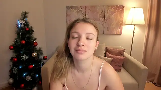 MilinaMorris online show from December 18, 1:44 am