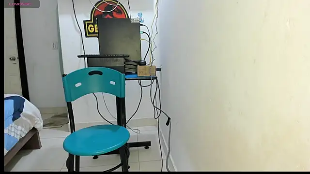 lunna noir online show from October 7, 12:13 pm