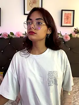 Im Lyan online show from November 22, 3:11 pm