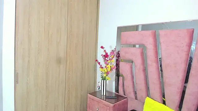 MaraKarly online show from October 17, 7:38 pm