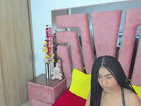 MaraKarly online show from November 16, 5:40 pm