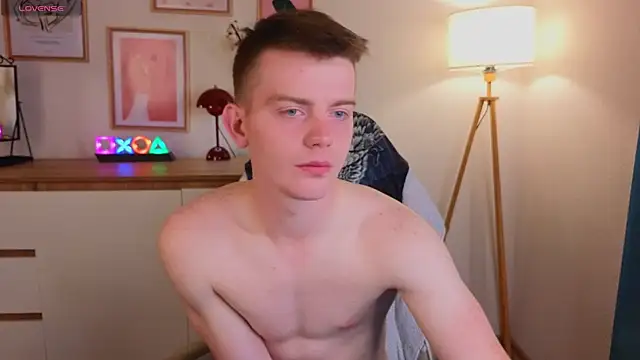 happy de1mos online show from September 13, 7:24 pm