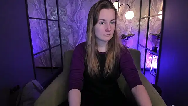 MeggySun online show from January 12, 1:05 pm