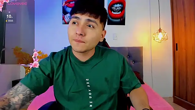 Nicolas James Sc online show from November 22, 12:48 pm