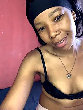 Snapshot of Pretty_Beauty chatting on October 1, 9:59 am Pretty Beauty online show from October 1, 9:59 am