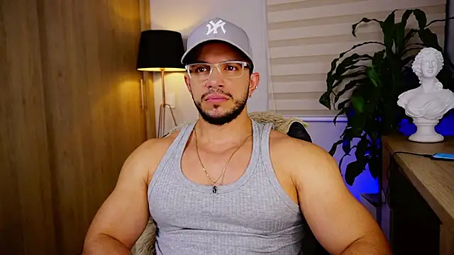 Erick Thompsonx online show from March 5, 11:23 pm