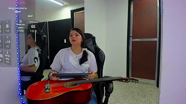 Charlotte-Star online show from October 2, 8:27 pm