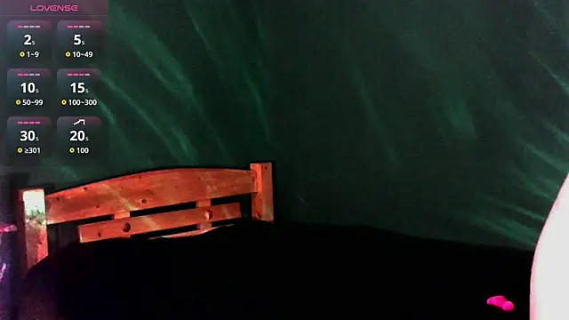 Snapshot of TentacionD chatting on September 14, 1:43 pm TentacionD online show from September 14, 1:43 pm