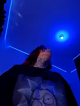 blazed vixen online show from March 1, 10:45 pm