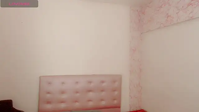 Snapshot of merlinacandy chatting on October 17, 10:40 am merlinacandy online show from October 17, 10:40 am