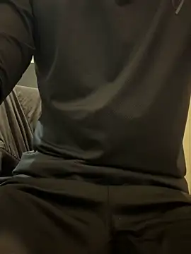 Snapshot of black_xun chatting on February 1, 7:18 am black xun online show from February 1, 7:18 am