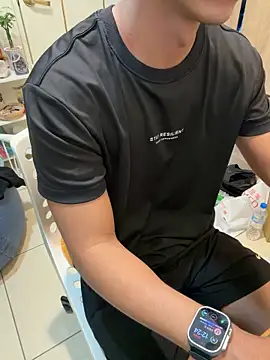 Snapshot of black_xun chatting on February 19, 4:25 pm black xun online show from February 19, 4:25 pm