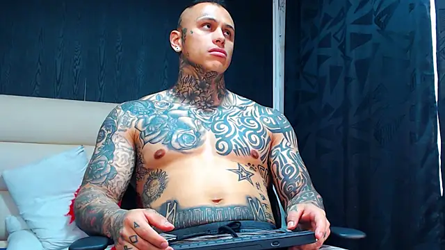 aaron flex online show from October 6, 1:19 pm