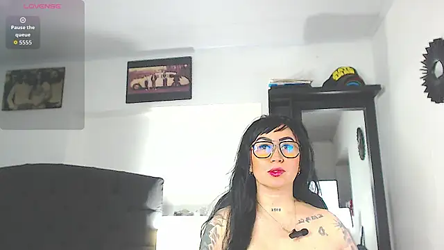 Vicky hotmilf online show from January 15, 10:42 am