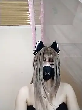 Snapshot of Helen69x chatting on November 6, 4:19 pm Helen69x online show from November 6, 4:19 pm