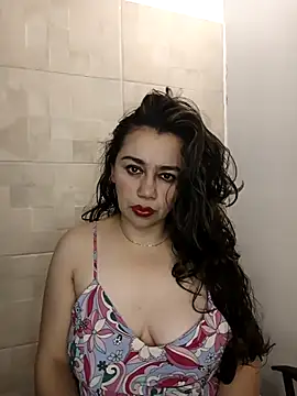 sexy-latina1 online show from September 26, 4:49 am