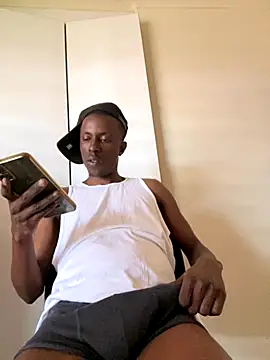 Snapshot of MeneerIan chatting on November 25, 9:20 am MeneerIan online show from November 25, 9:20 am