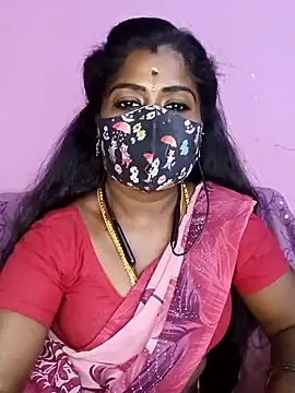 Snapshot of tamilammukuttyy chatting on May 22, 5:07 pm tamilammukuttyy online show from May 22, 5:07 pm
