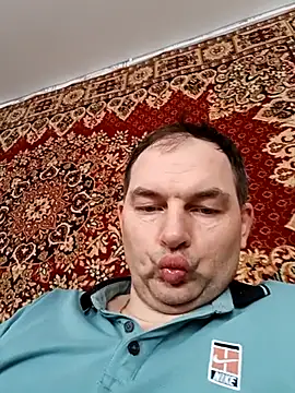 Snapshot of SummerArthur chatting on October 5, 10:46 am SummerArthur online show from October 5, 10:46 am