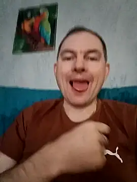 Snapshot of SummerArthur chatting on November 3, 7:09 am SummerArthur online show from November 3, 7:09 am