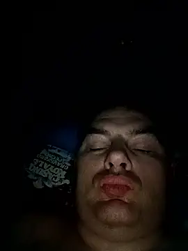 Snapshot of SummerArthur chatting on January 18, 10:46 pm SummerArthur online show from January 18, 10:46 pm