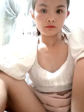 xinhxinhcute online show from October 7, 2:58 pm