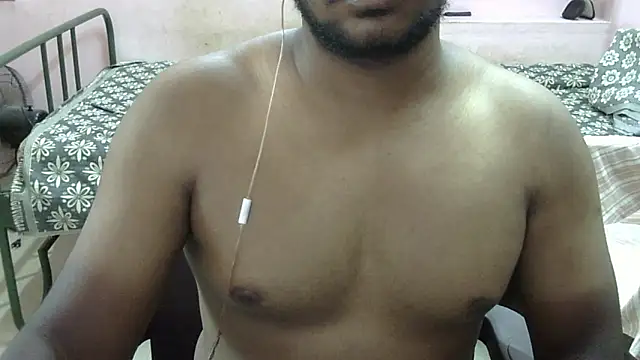 Snapshot of x_boyy_x chatting on September 16, 4:35 am x boyy x online show from September 16, 4:35 am