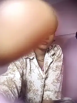 Hot Mayra  online show from November 18, 5:12 am