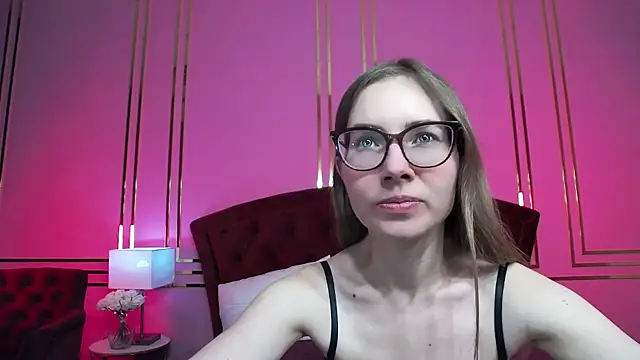 JessieJuss online show from April 16, 6:41 pm