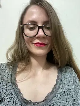 SophieDesire online show from September 18, 8:55 pm