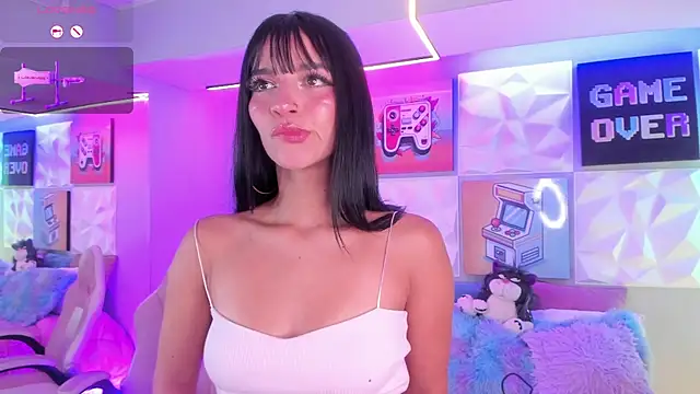 LindaWz  online show from November 15, 4:21 am