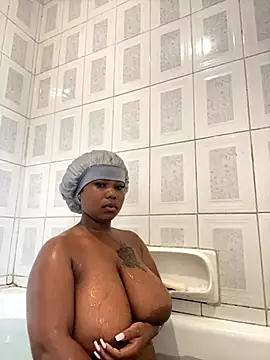 JuicyMellow21 online show from November 28, 6:49 am