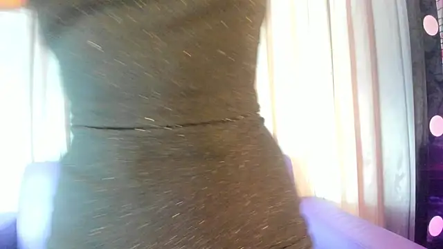 Zairaa Fox online show from October 15, 7:14 pm