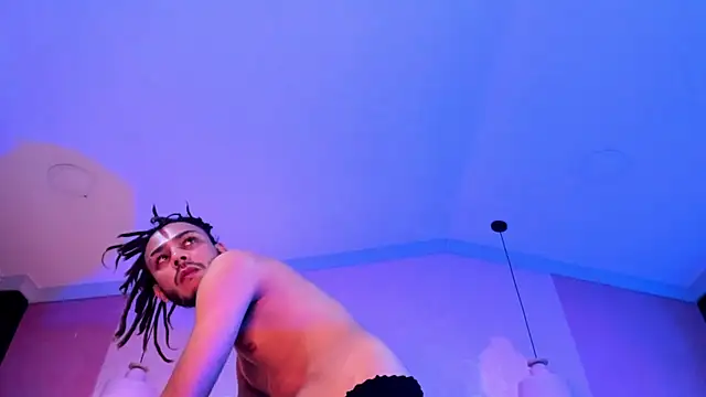 Boss Domiinator online show from November 13, 3:55 pm