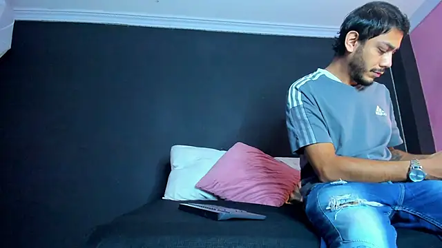 Boss Domiinator online show from March 27, 12:27 pm